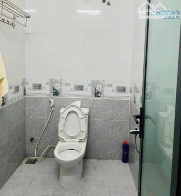CHO THUÊ NHÀ 2 TẦNG TRÔNG T1 MẶT TIỀN NGUYỄN HỮU THỌ LÀM VP/KD - 2