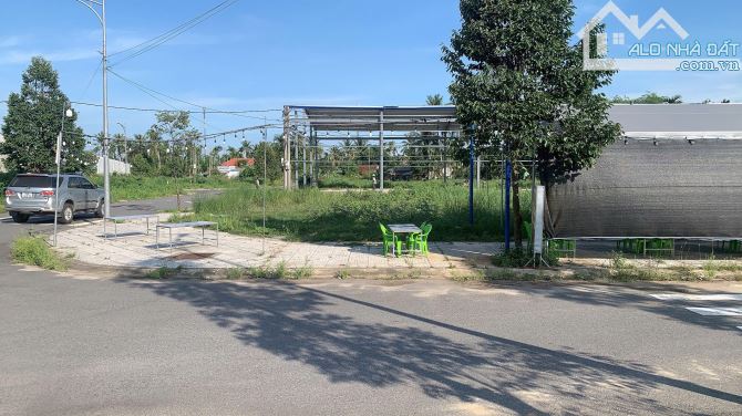 BÁN LÔ GÓC NGÃ TƯ KINH DOANH ĐẮC ĐỊA SÁT QL1A - THỊ TRẤN LA HÀ - 2