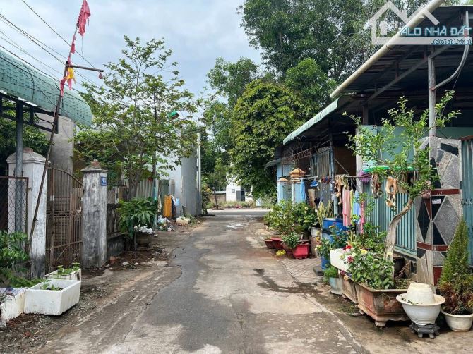 Bán đất nhánh đường Lê Văn Duyệt,P.Long Toàn,Bà Rịa- Giá bán: 2,5 tỷ; TDT: 128m2 - 2
