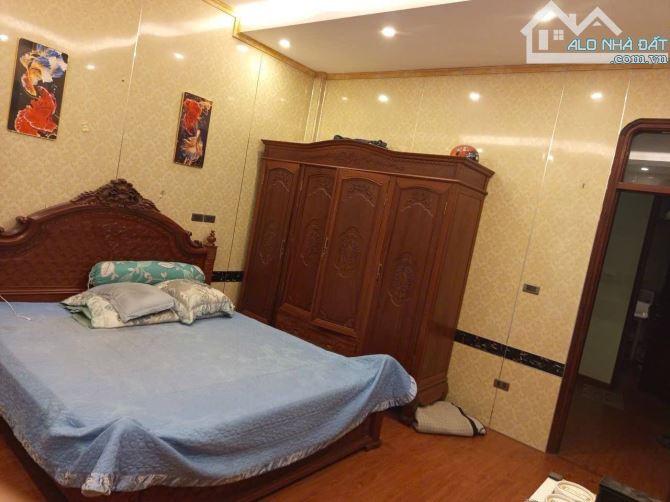 💥VĂN QUÁN - MẶT PHỐ - KINH DOANH SẦM UẤT - Ô TÔ TRÁNH - VỈA HÈ - 45M² x 4T💥 - 2