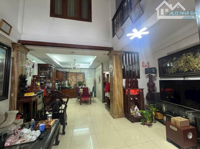 Bán nhà gần Hồng Lạc , Bùi Thế Mỹ - 64m2 - xây 4 tấm - Giá 6.9 tỷ - 2