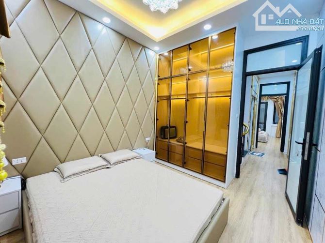 BÁN NHÀ 60m  - DÂN XÂY - CHẮC CHẮN - PHÂN LÔ -  Ô TÔ ĐỖ CỬA - TIỆN ÍCH NGẬP T - 2
