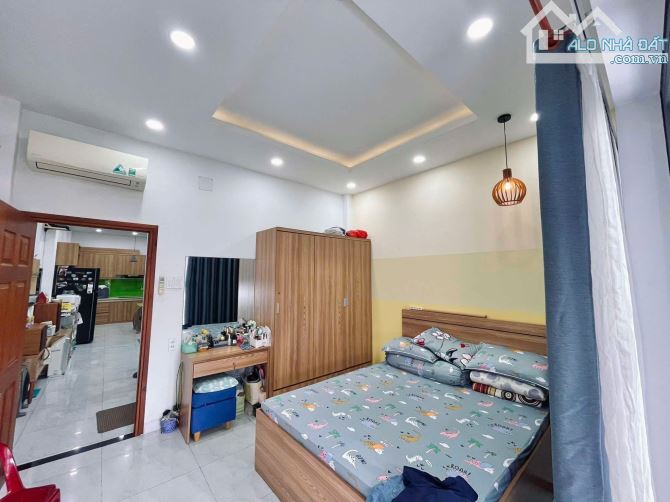 NHÀ LÊ QUANG ĐỊNH 4 TẦNG 135m2 NỞ HẬU, 7 PN ĐANG CHO THUÊ - GIÁ 19.9 TỶ - 2