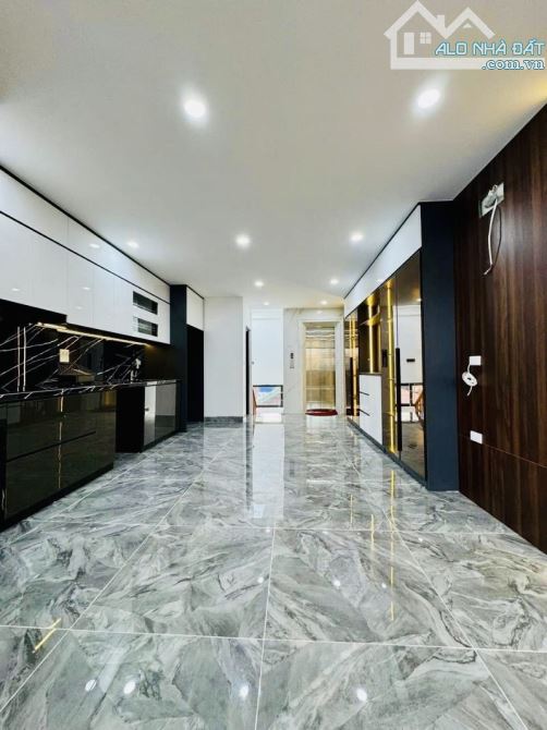 BÁN NHÀ PHÂN LÔ ĐỀN LỪ - HOÀNG MAI - GARA ÔTÔ - THANG MÁY - DT 54M x 6T. GIÁ BÁN 18.6 TỶ - 2