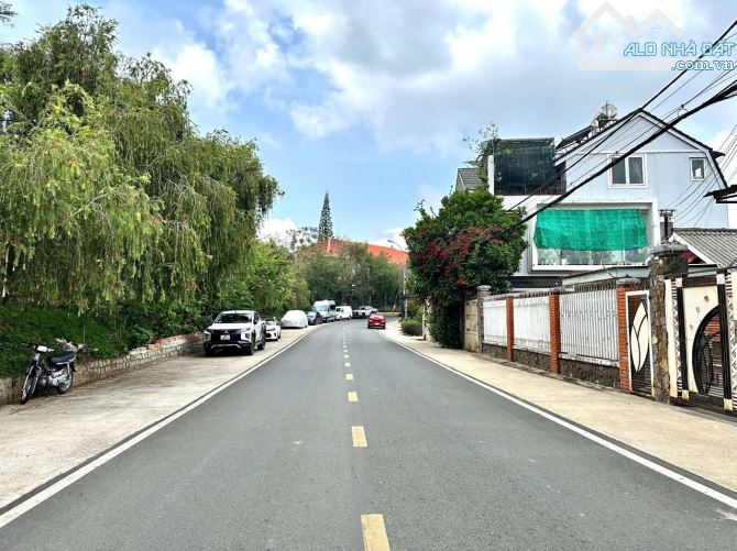 GIẢM NGAY 1 TỶ – GẤP LÔ ĐẤT SRXD MẶT TIỀN PHẠM NGỌC THẠCH, P.6 (Cam Ly), - 2