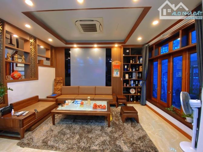 Bán Liền kề 108 Nguyễn Trãi, Thanh Xuân. Dt 90m2, 3 mặt thoáng, nội thất đồ gỗ, siêu hiếm! - 2