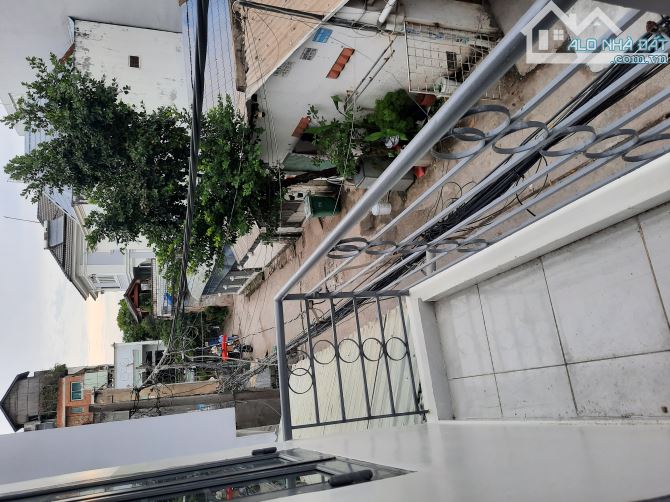 Bán nhà Hồ Học Lãm 41m2 2 tầng chỉ 3 tỷ nhỏ giọt hẻm 6m oto đỗ cửa - 2