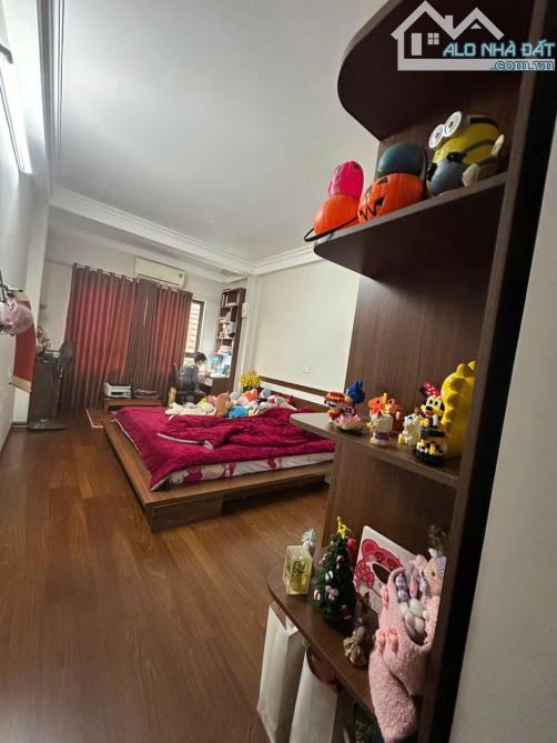 BÁN NHÀ THỤY PHƯƠNG 30M2, 5T, SỔ ĐỎ, CÁCH Ô TÔ 10M, Ở NGAY, CHỦ TẶNG 90%  NỘI THẤT - 3