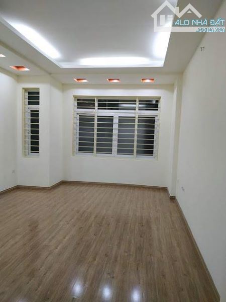 Bán nhà riêng Triều Khúc, Thanh Trì. 36 m2, 4 Tầng, Mt 3,5m. Lô góc 2 thoáng ô tô KD VP. - 3