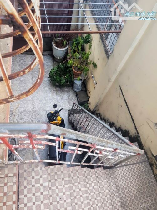 NHÀ 2 TẦNG NỞ HẬU 7.5x19m - HXT - ÔNG ÍCH KHIÊM Q11 - CHƯA TỚI 15 TỶ - 3