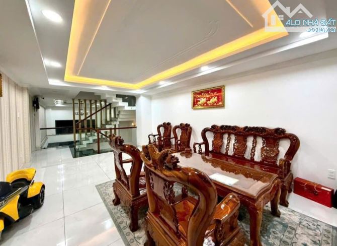 CHỦ BÁN NHANH, GIẢM SÂU, CÒN 5TY999, 5 TẦNG, ĐƯỜNG 10M, VỈA HÈ 3M. TRẦN THỊ CỜ, Q12 - 3