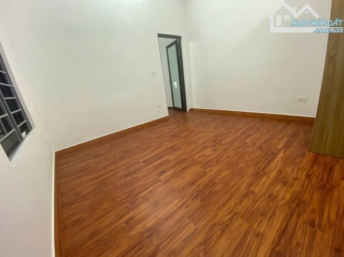 XUÂN ĐỈNH GIÁ 9,5 tỷ 50m 5 TẦNG 2 THOÁNG CÁCH ĐƯỜNG Ô TÔ 10 m NHÀ MỚI Ở LUÔN - 3