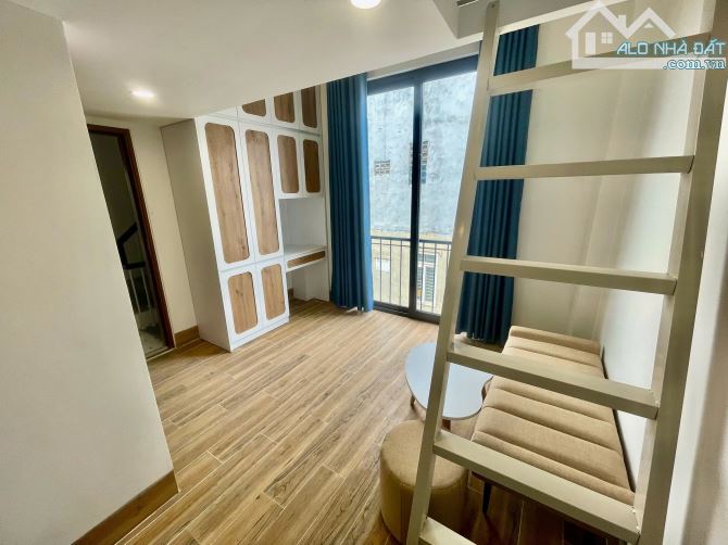 Cho Thuê CCMN 36 Võ Chí Công Cầu Giấy 30m2 Studio Gác Xép Ban Công Giặt Riêng Thang Máy - 3