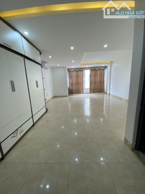 CHÍNH CHỦ GỬI BÁN NHÀ PHÂN LÔ YÊN NGHĨA,DT 55M-7 TẦNG-THANG MÁY-DÒNG TIỀN 500TR/NĂM - 3