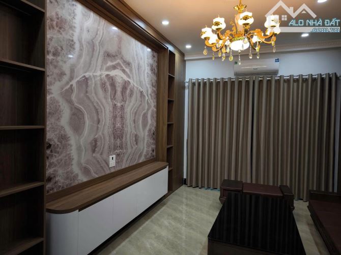 Nhà đẹp ở luôn Cổ Nhuế Bắc Từ Liêm. Sổ vuông 33m, 6 tầng MT3m4 Giá 7.1 tỷ Full nội thất - 3