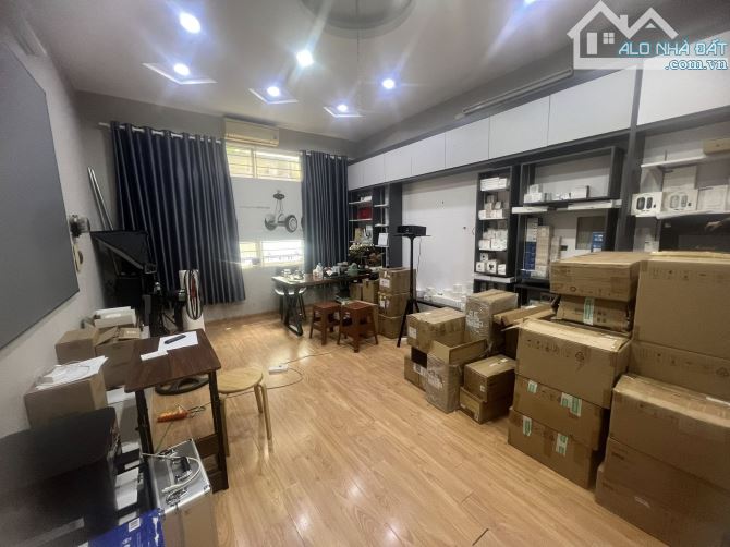 NHÀ MẶT PHỐ VỌNG. VỊ TRÍ VÀNG, KINH DOANH ĐỈNH. 30M2, 5 TẦNG, MT 4.5M. GIÁ 13.3 TỶ - 3