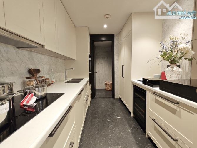 Chuyển nhượng căn hộ The Grand Hà Nội, 22 Hàng Bài,Hoàn Kiếm, 3 ngủ, 152 m2 chỉ 98 tỷ - 4