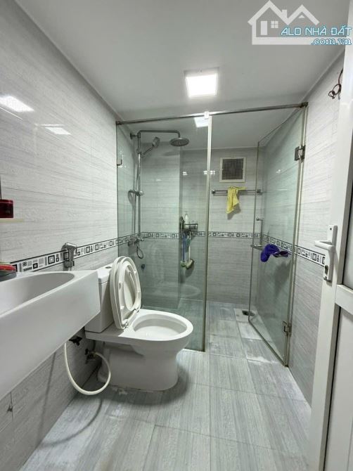 NHÀ VỊ TRÍ ĐẸP PHỐ LƯƠNG ĐÌNH CỦA, ĐỐNG ĐA(34M2*5T), LÔ GÓC, GẦN PHỐ CHỈ 7.55 Tỷ - 4