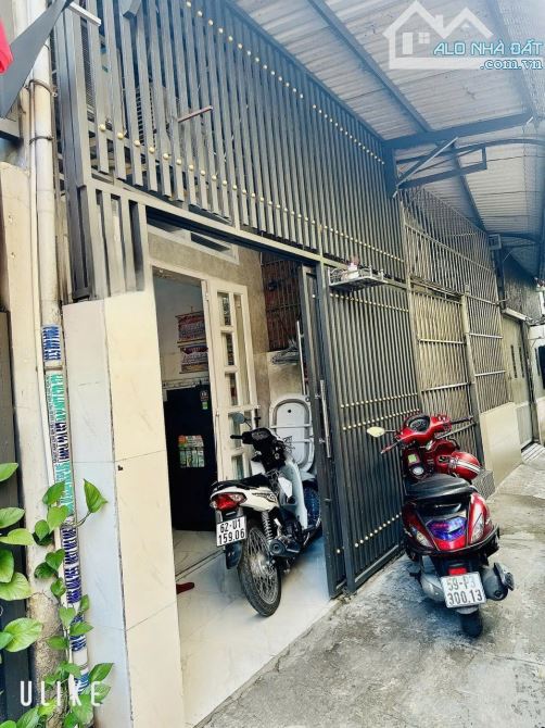 Nhà gần cầu vượt Sóng Thần, phường An Bình, TP Dĩ An. 2,4 tỷ - 4