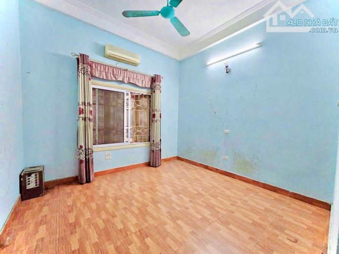 Bán nhà phố Lê Trọng Tấn, Thanh Xuân 68m, 5 tầng, mt 4.3m. Giá: 23.5 tỷ - 4