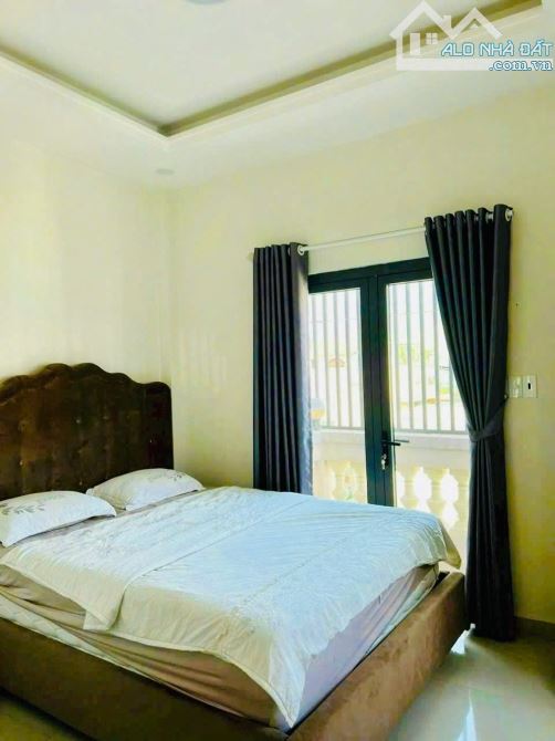 Biệt thự mini, DT 8x9.5 góc 2 MT, tặng full NT, 150m ra Nguyễn Thị Định, giá 8,79 tỷ. - 4