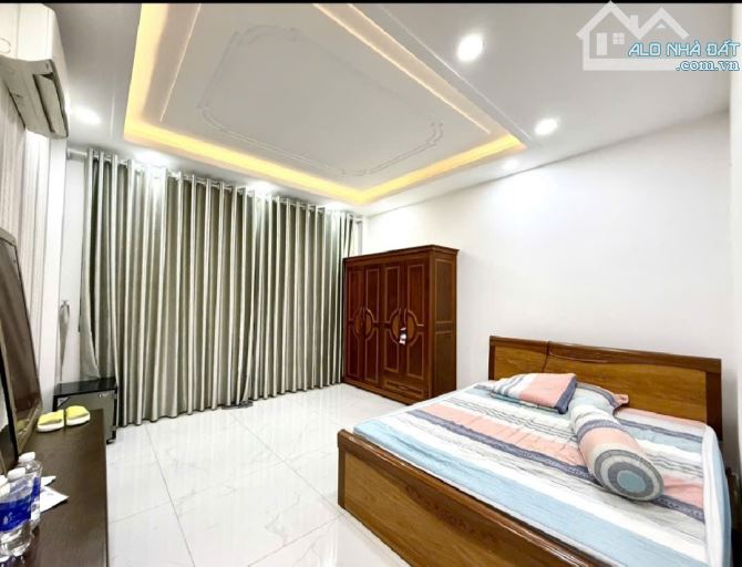 CHỦ BÁN NHANH, GIẢM SÂU, CÒN 5TY999, 5 TẦNG, ĐƯỜNG 10M, VỈA HÈ 3M. TRẦN THỊ CỜ, Q12 - 4