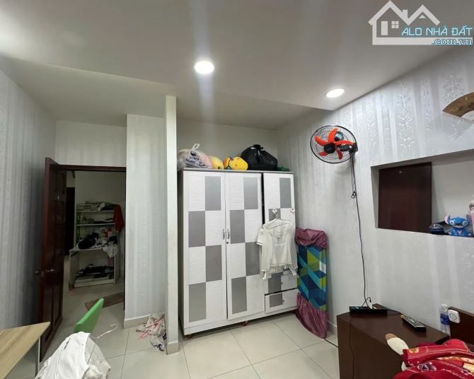 SIÊU PHẨM! Villa CHÂU ÂU Ngay Tân Quý, Tân Phú – 162m² (7x22m) Nở Hậu, 4 Tầng - 19.5 Tỷ - 4