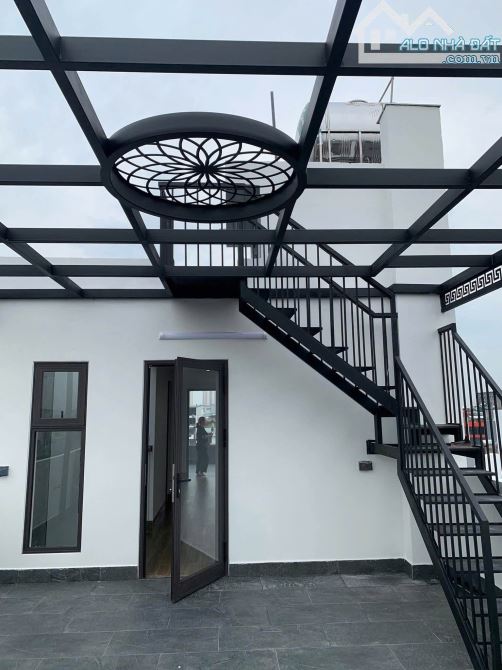 Phân Lô Lạc Trung DT 66m2 - MT 5m 6 Tầng - Mặt đường Oto tránh - Giá ngon 16,2 tỷ có đàm - 4