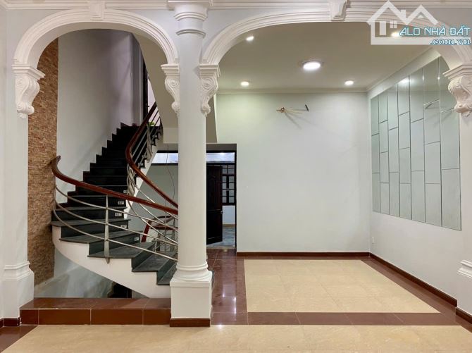 Villa mini hẻm 343 Tô Hiến Thành Q.10 , DT: 6.4x24m , hầm 2 lầu, giá 29.5 tỷ - 4