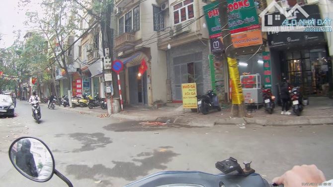 📍 7 TỶ CÓ NHÀ ĐẸP TT ĐỐNG ĐA - Bán nhà Trần Hữu Tước , HỒ ĐẮC DI 32M - 5 TẦNG- 6 NGỦ - 4