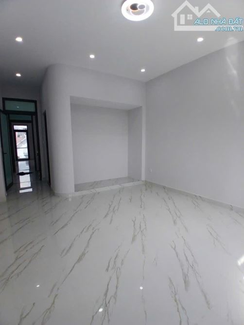 BÁN NHÀ ĐƯỜNG 8M-  HỒ HỌC LÃM AN LẠC BÌNH TÂN 80M-  4 TẦNG SÂN THƯỢNG 4PN 5WC NHỈNH  6 TỶ - 4