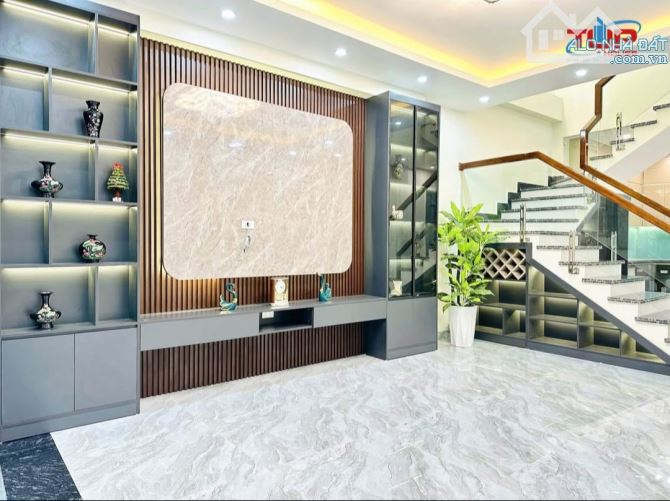 ❤️❤️ SIÊU HÓT - BỒ ĐỀ - 60M - 5 TẦNG NHÀ DÂN XÂY - FULL NỘI THẤT - Ô TÔ TRÁNH -.KINH DOANH - 5