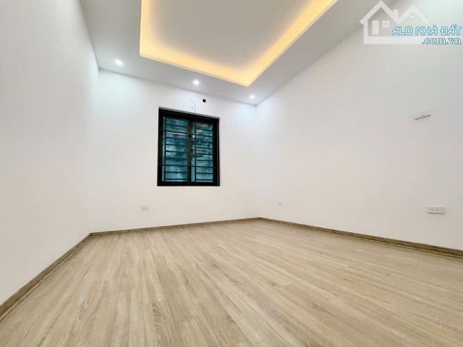Thanh Xuân – Định Công Thượng - 54m mt3,5m 5 tầng Ngõ 3 gác Chỉ 8,98 tỷ - 5