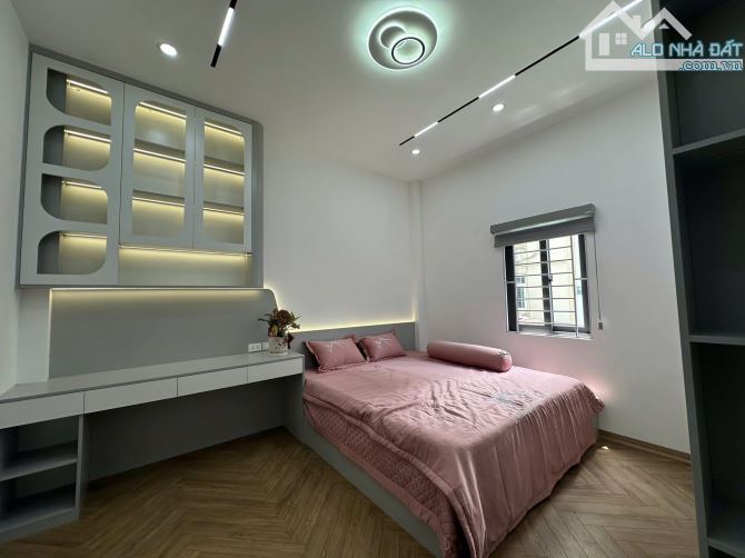 LÊ TRỌNG TẤN PHÂN LÔ OTO ĐỖ CỬA 10M RA OTO TRÁNH KINH DOANH - 5