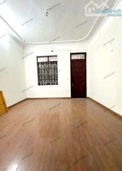 BÁN NHÀ PHÙNG CHÍ KIÊN 56m2 × 4T × MT 4,3m. 2 Ô TÔ TRÁNH + Ô CHỜ THANG MÁY + VỈA HÈ - 5