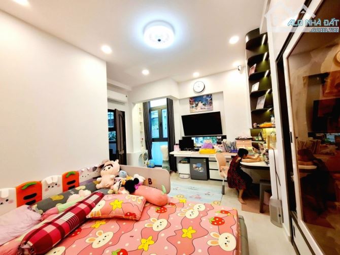 NHÀ 5 TẦNG MỚI XÂY – LÊ VĂN SỸ – HẺM XE HƠI – NỞ HẬU PHONG THỦY TỐT - HƯỚNG ĐÓN TÀI LỘC - 6