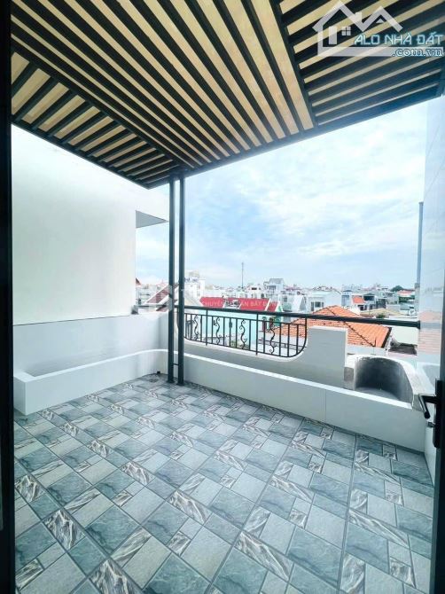 Bán nhà ĐẸP HIỆN ĐẠI hẻm Ô TÔ PHẠM HỒNG THÁI_PHƯỜNG 7_VŨNG TÀU_1 TRỆT 2 LẦU 3 PN 4 WC - 6