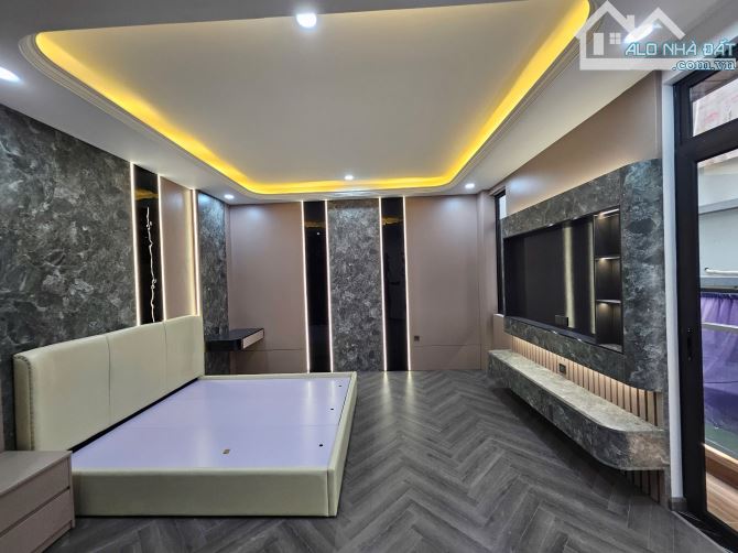 HOÀNG NHƯ TIẾP 48M2 - 6TẦNG THANG MÁY - 20M RA ĐƯỜNG OTO TRÁNH - CHỈ HƠN 12TỶ - 6