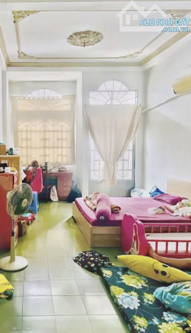Nhà 3 tầng BTCT Khuông Việt, hẻm 8m có lề, 70m², 3PN, tiện ở và làm vp, chỉ 10.8 tỷ TL - 7