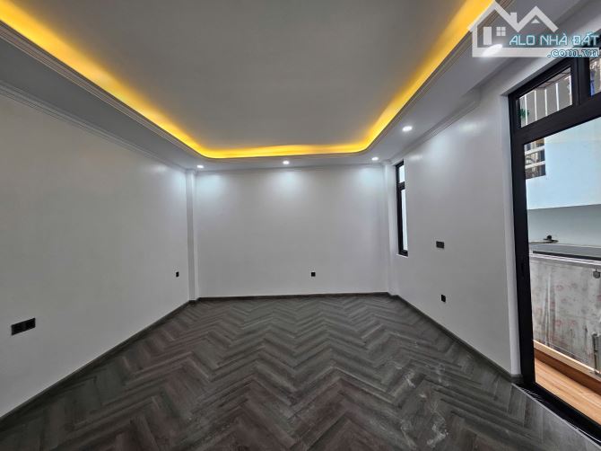 HOÀNG NHƯ TIẾP 48M2 - 6TẦNG THANG MÁY - 20M RA ĐƯỜNG OTO TRÁNH - CHỈ HƠN 12TỶ - 9
