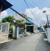 Chính chủ lâu năm, nhà C4, MT đường (9.8x22) 50m ra Nguyễn Duy Trinh BTT Q2 – Giá 15 tỷ.