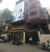 Cho thuê nhà đường Láng	diện tích 240m  xây dựng 9 tầng + 2 hầm,  2 thang máy thông sàn