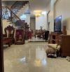 Nhà 3 tầng xây ở đẹp, ngang 6m, đường 6m, Đông Hoà, giáp Thủ Đức, chỉ 6,15 tỷ