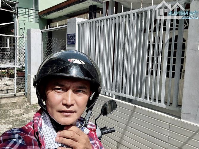 BÁN NHÀ CẤP 4 PHƯỜNG TĂNG NHƠN PHÚ A QUẬN 9