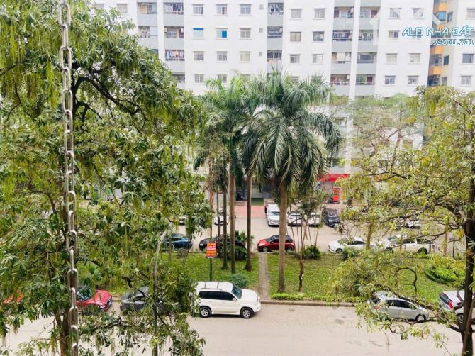 BÁN CĂN HỘ BÁN ĐẢO LINH ĐÀM 81M2- NHỈNH 5 TỶ - 3 NGỦ FULL- NỘI THẤT - Ở NGAY