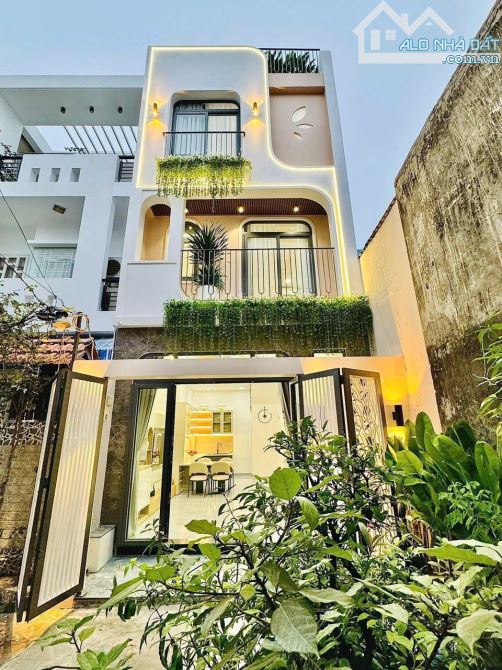 🏠 CẦN BÁN NHÀ 1 TRỆT 2 LẦU – GẦN KDC & TRƯỜNG HỌC – GIÁ CỰC TỐT