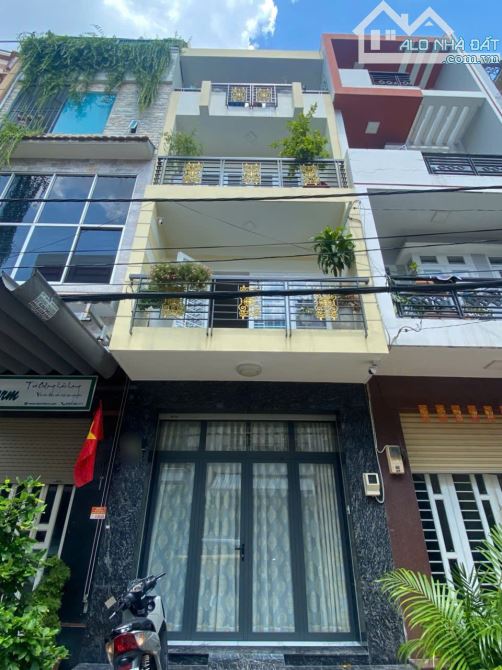Bán nhà 4 tầng, đường rộng 16m, tọa lạc Lê Ngã, P. Phú Trung, Q. Tân Phú