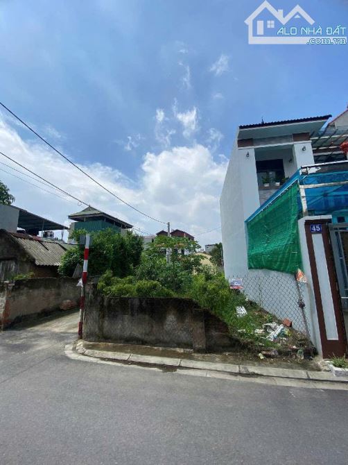 ĐẤT KIÊU KỴ - LÔ GÓC - Ô TÔ TRÁNH - NGÕ THÔNG - HÀNG XÓM VIN – 74m2 – 7,4 tỷ