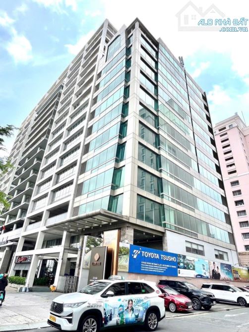 Siêu vị trí ngay bến Bạch Đằng. Bán building MT Tôn Đức Thắng, Q1, DT 10,5 x 32m, TN 1,2ty