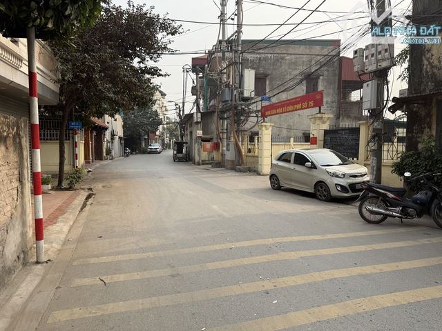 TÔI BÁN mặt Đường ĐÔNG MỸ - YÊN NINH NGAY ngã 3 đường rộng 10m kinh doanh đỉnh 120m2 SĐCC